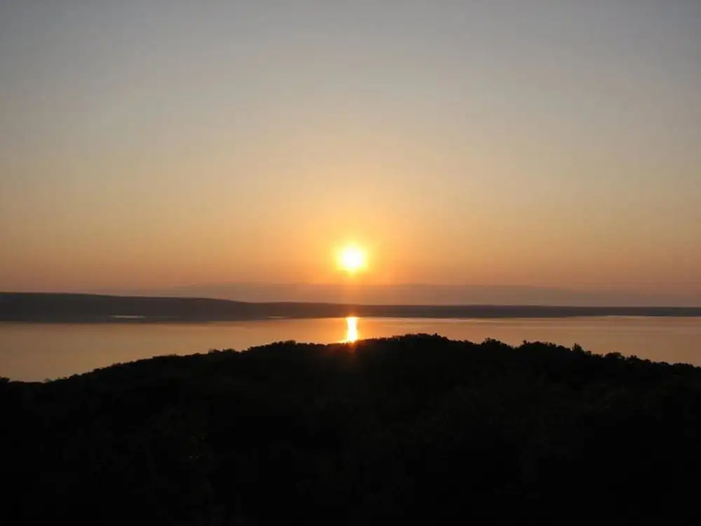 House With 3 Bedrooms in Sveti Jakov, With Wonderful Mountain View, En