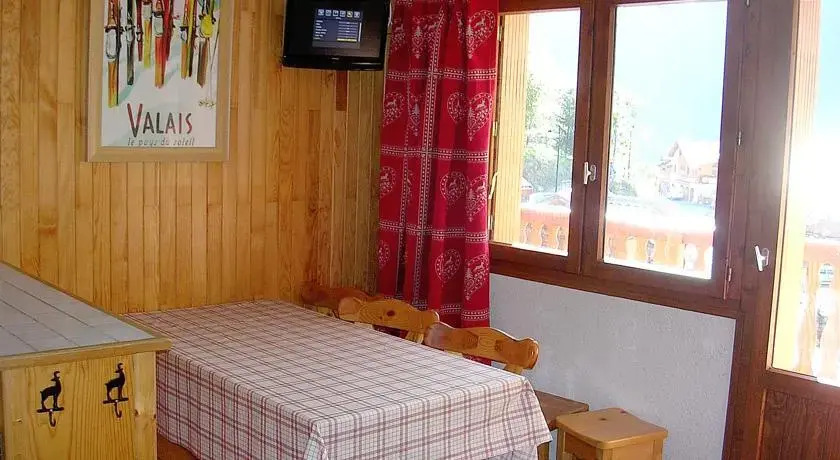 Location Roc Blanc