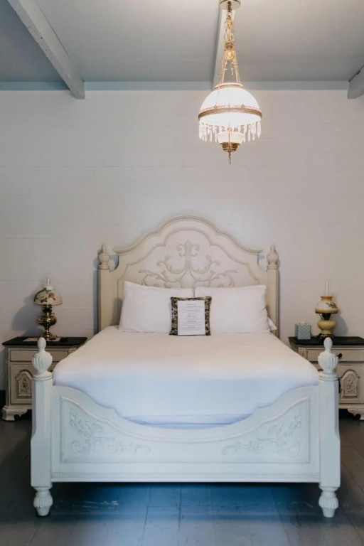 Bois Des Chenes Bed & Breakfast Inn