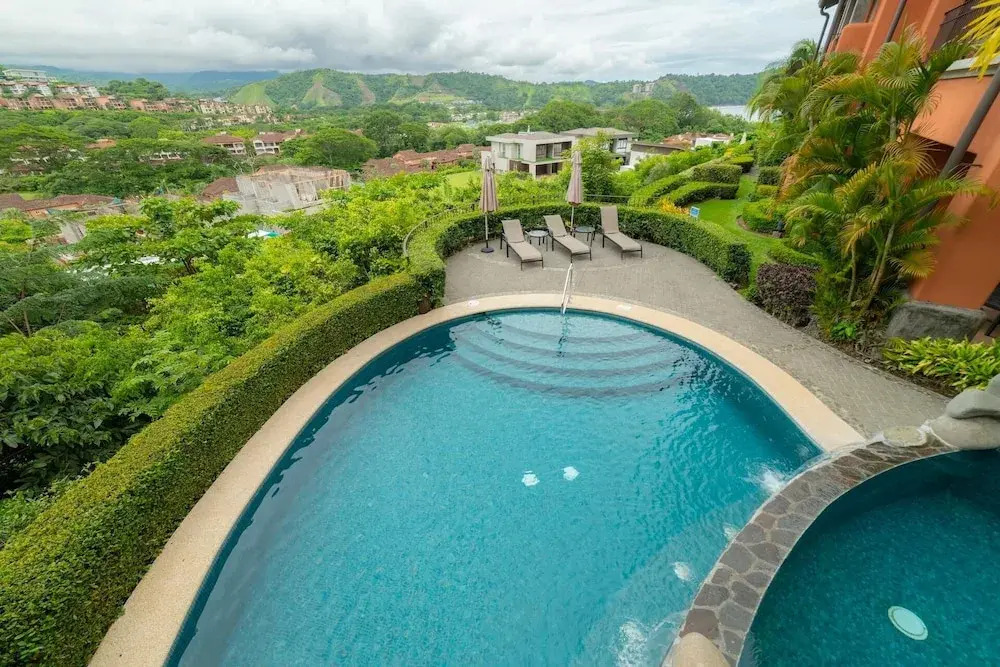 Montebello 4E 3bed 3 Bath