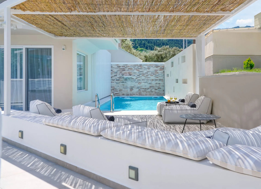 Aelia Villa