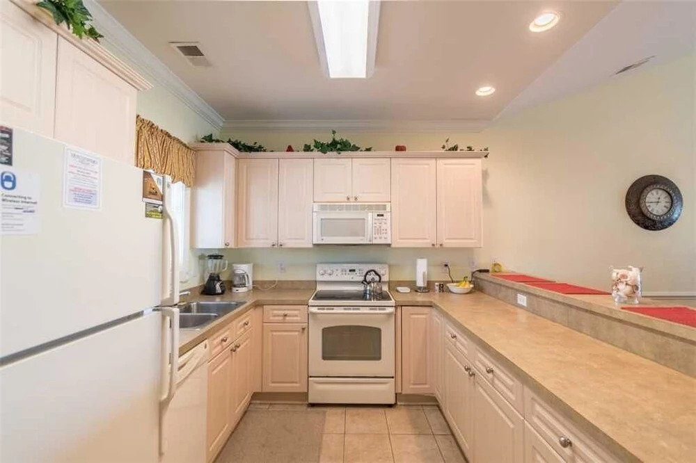 Magnolia Pointe 402-4833