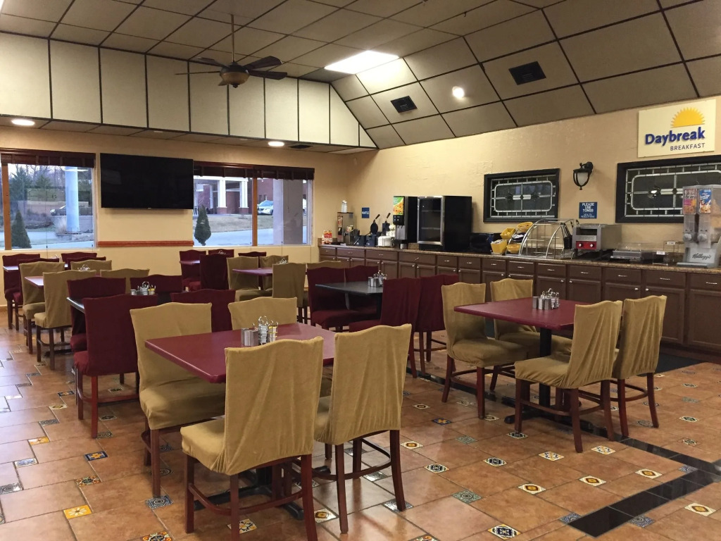 Days Inn by Wyndham Christiansburg