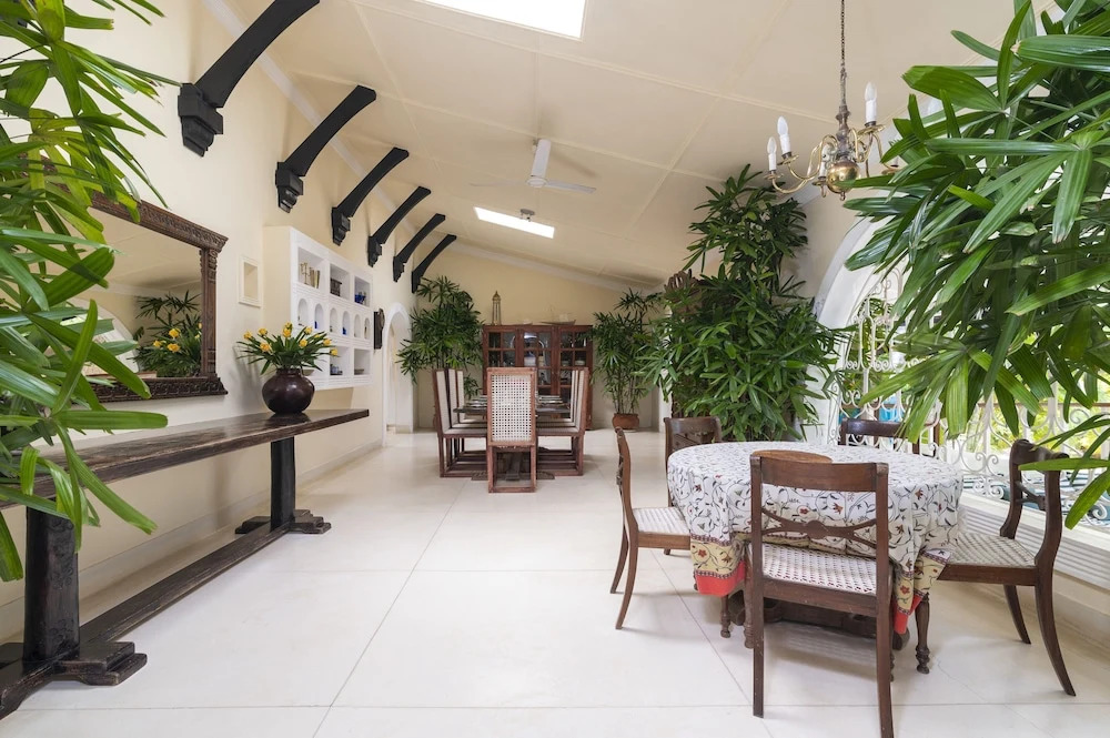 Allamanda Oleander Suite by YourHost