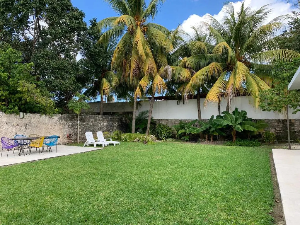 CoCo Apartment Downtown and Garden