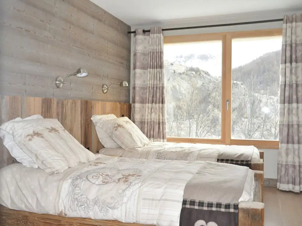 Cosy Valloire Family Chalet