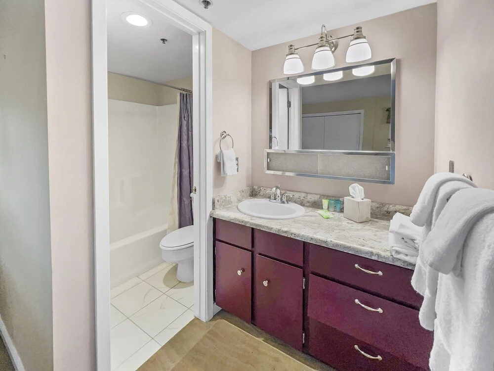 103 Empire Coalition Escape! Cozy Condo Close To Resort! 2 Bedroom Condo by RedAwning