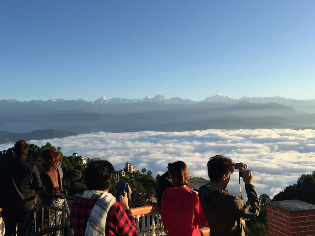 Everest Manla Resort