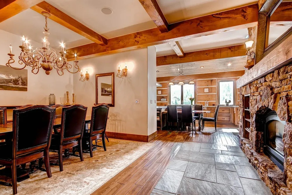 The Lodge at Stoney Ridge by RedAwning