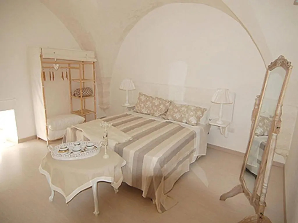 Domus Alba