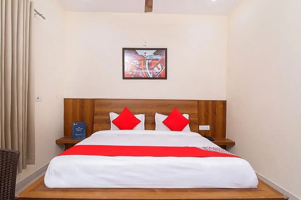 The Grace Residency By OYO Rooms