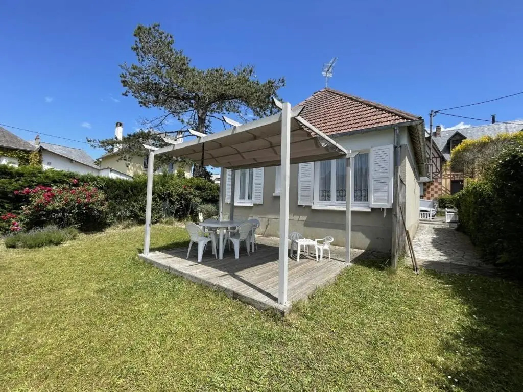 Maison Jullouville, 3 pièces, 4 personnes - FR-1-361-34