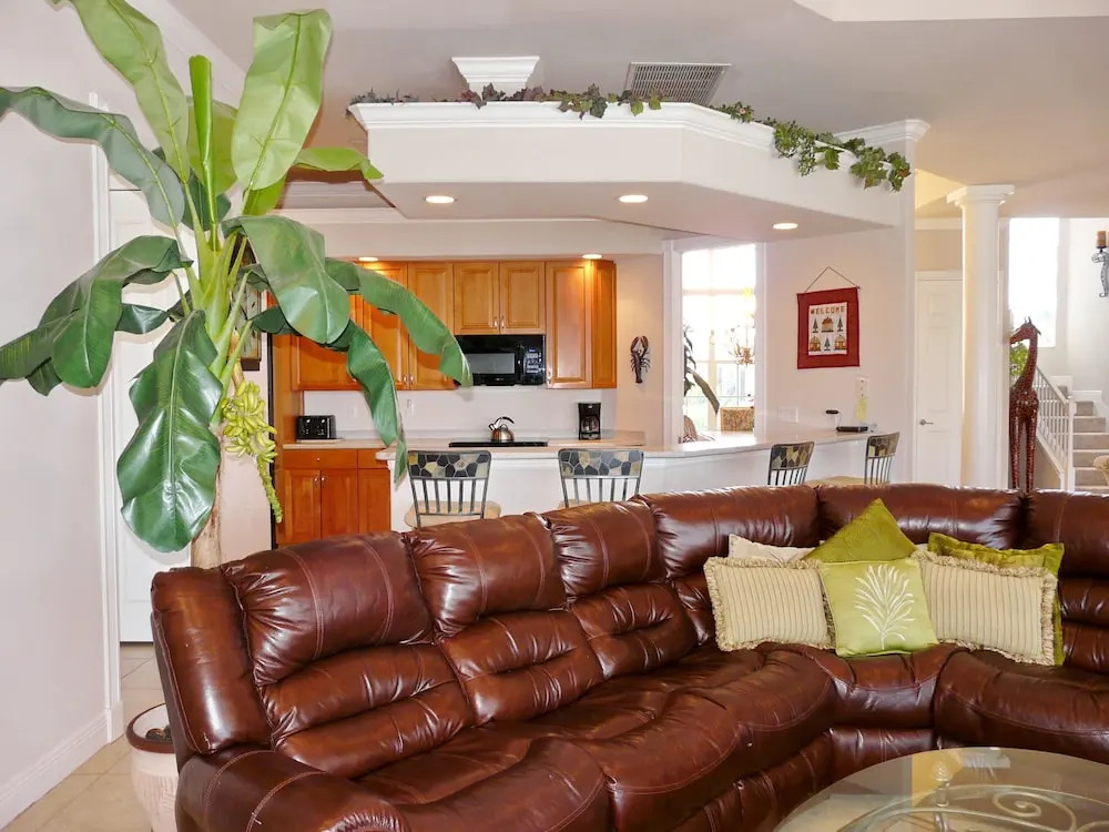 1158 Strawberry Court