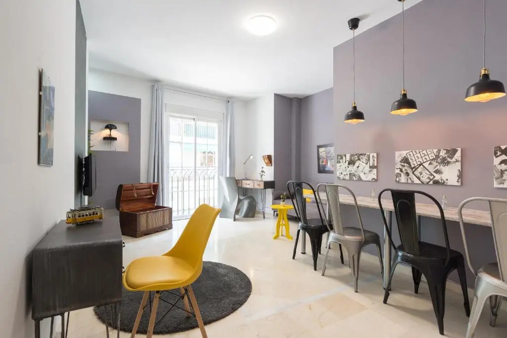 GR1-XL Apt for big groups-15min on foot to old town