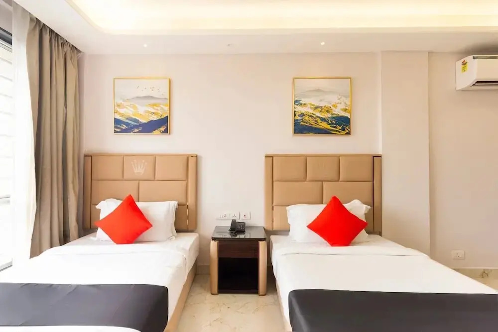 Krish Residency by OYO Rooms
