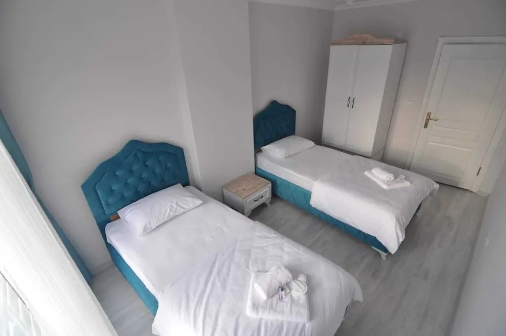 Rosalinda Apartments