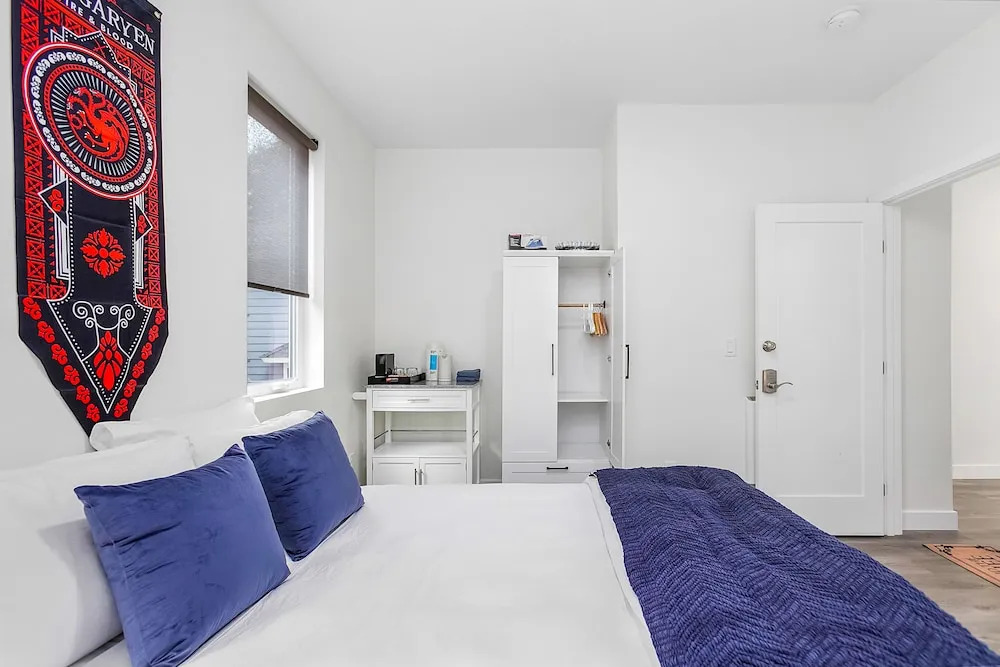 Dragonstone Sweet Suite