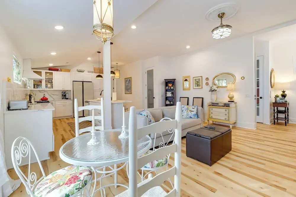 ~ 1 Mi to Dtwn: Wilmington Home w/ Patio!