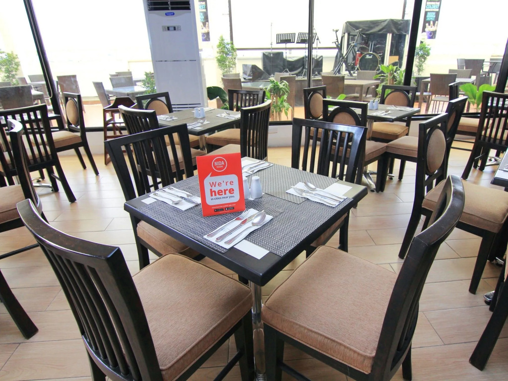 NIDA Rooms Mon Tang