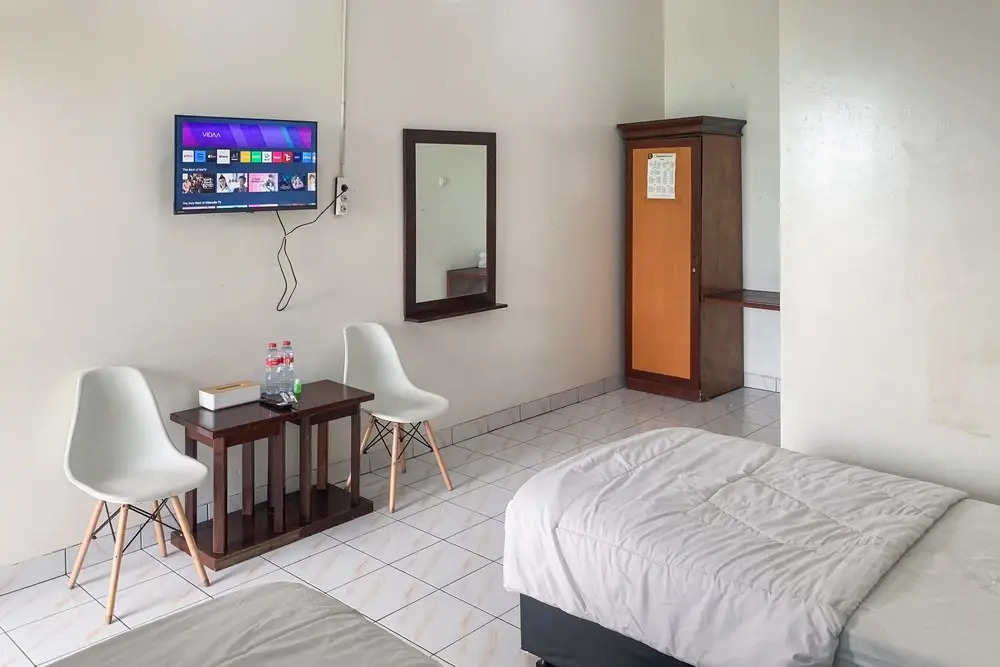 Hotel Pelangi Merak RedPartner