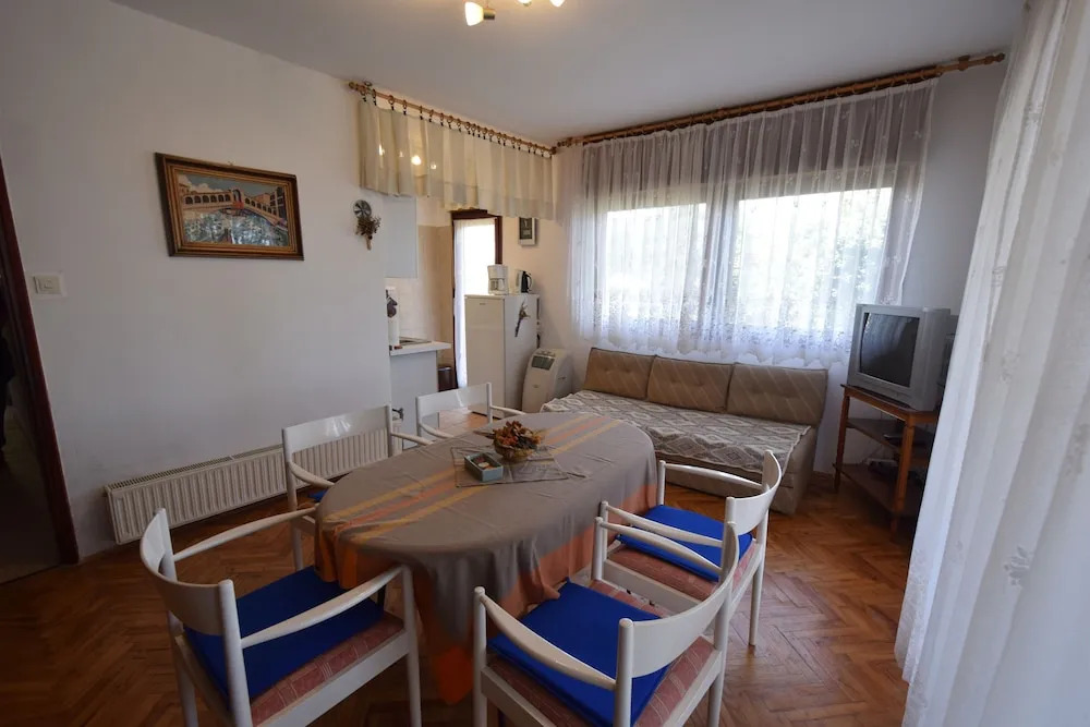 Apartment Terezija