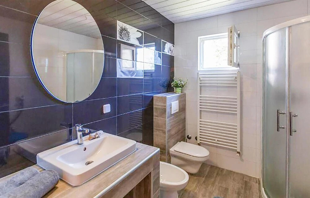 Awesome Home in Medulin With Outdoor Swimming Pool, Wifi and 3 Bedrooms