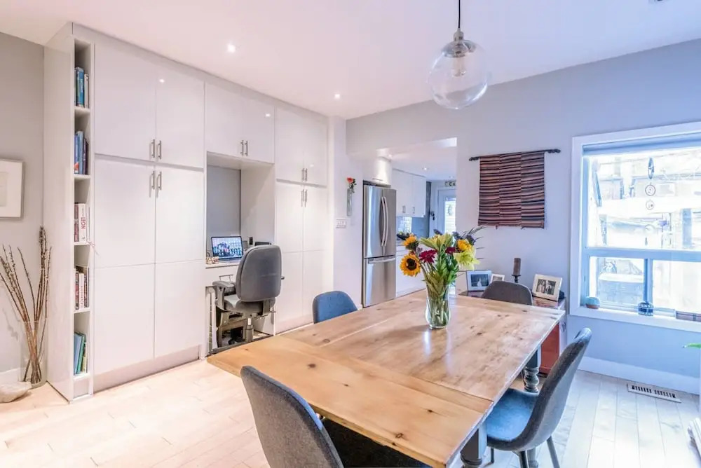 Beautiful, Modern & Spacious 2 Bedroom House