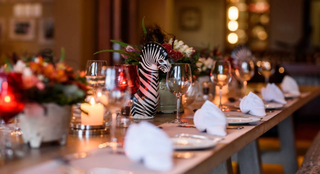 Khaya Ndlovu Safari Manor