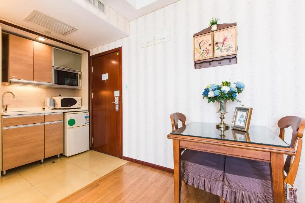 Westlake 7 Service Apartment
