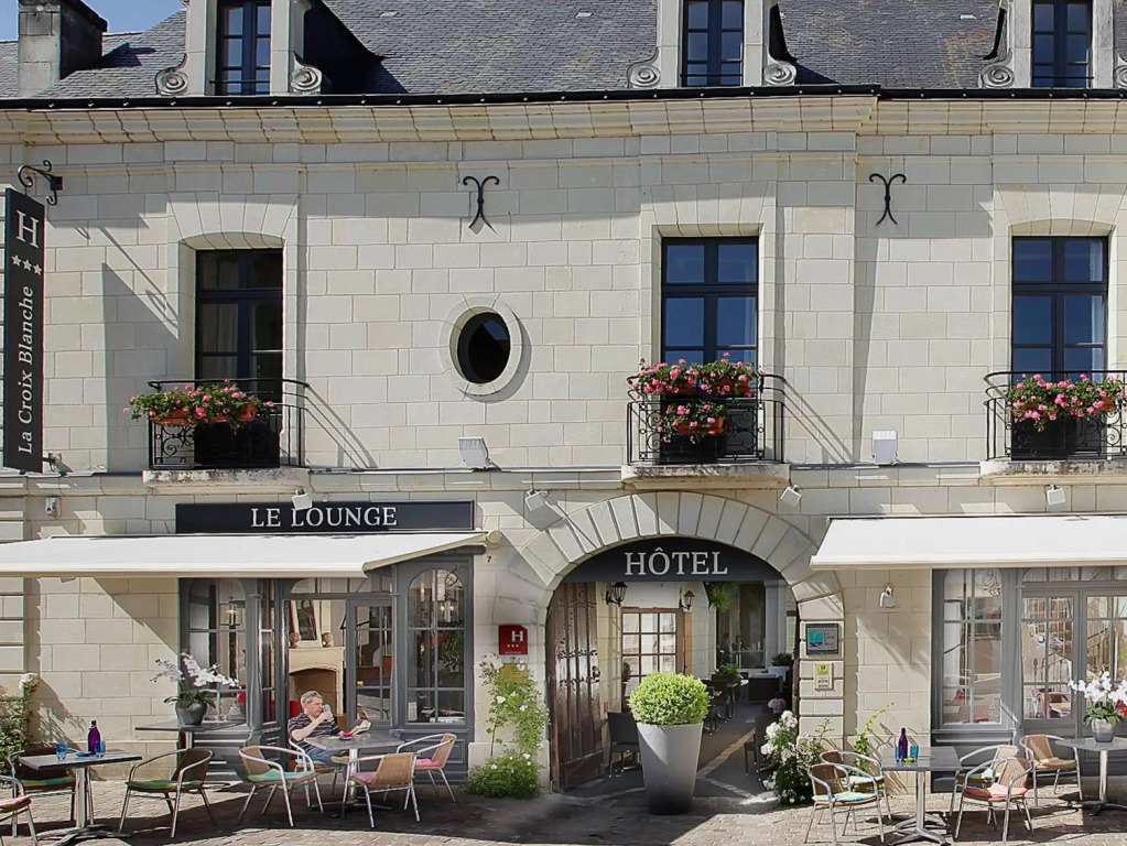 Logis Hotel La Croix Blanche Fontevraud