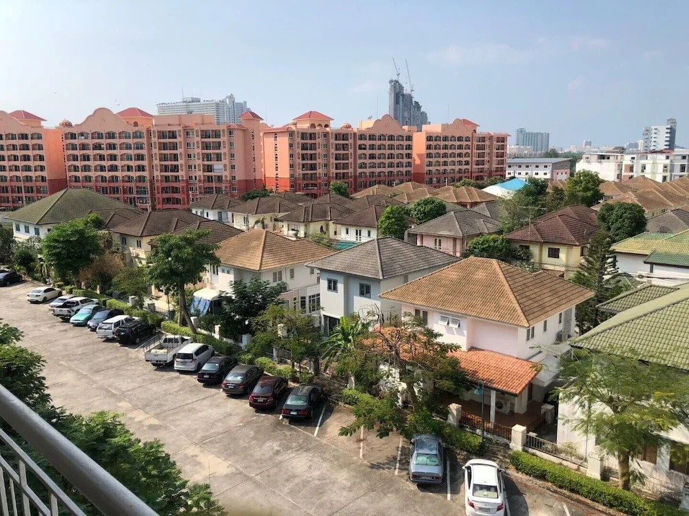 Baan Suan Lalana Sa Floor 4 Room 415