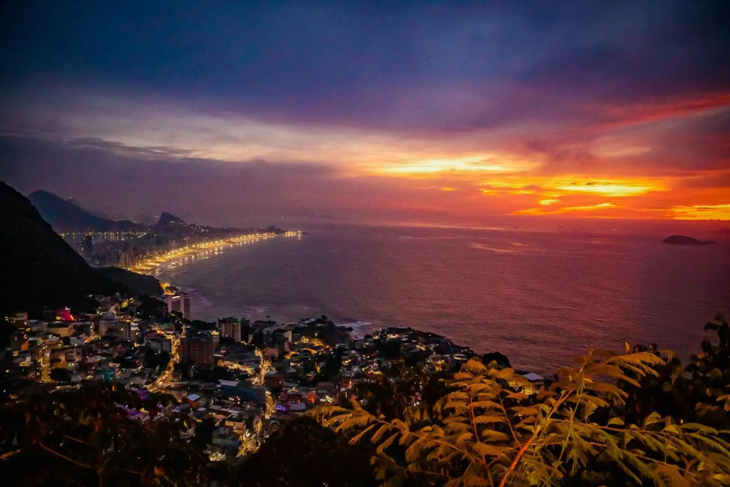 Mirante do Arvrao