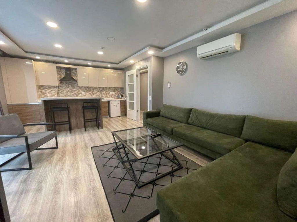 On4 Rooms & Suites