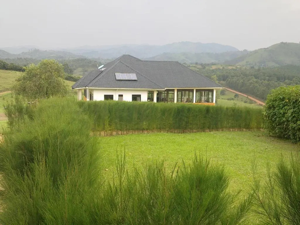 The Crested Crane Bwindi Hotel