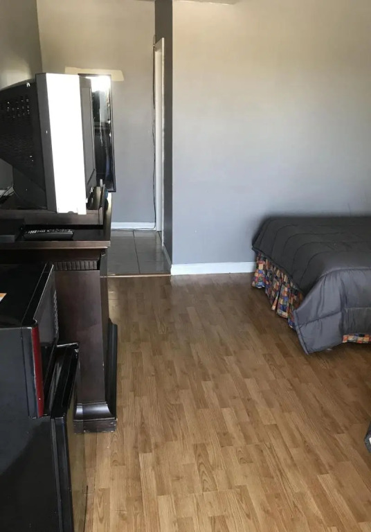 Eastwood Motel