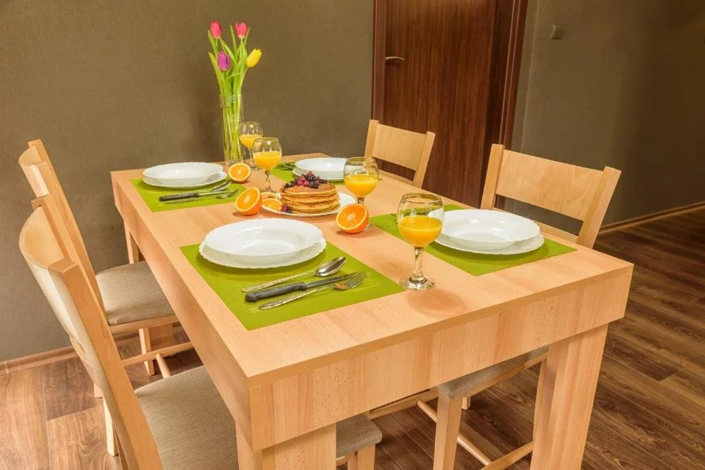 Teis Apartments