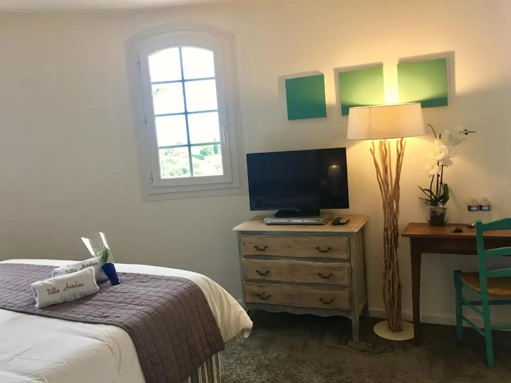 Antoline Bed and breakfast