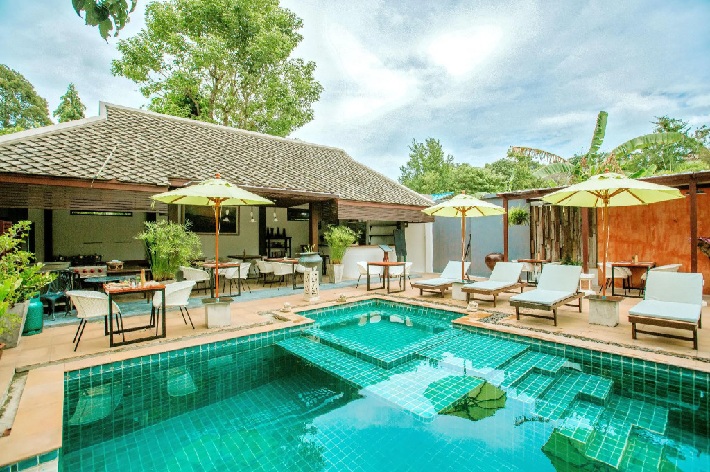 Baan Khao Hua Jook