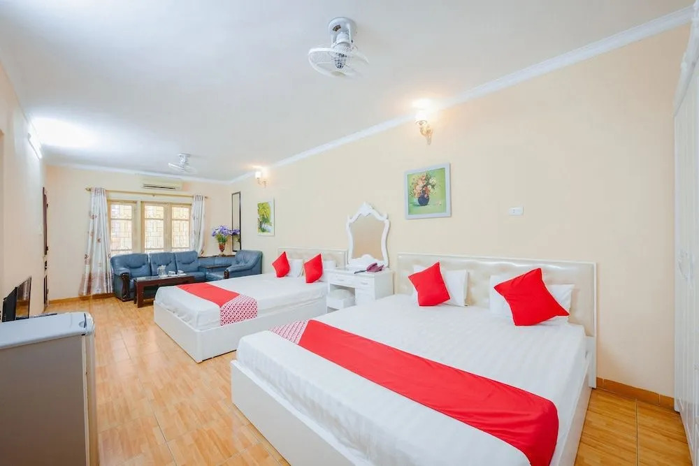 OYO 269 MOET Hotel