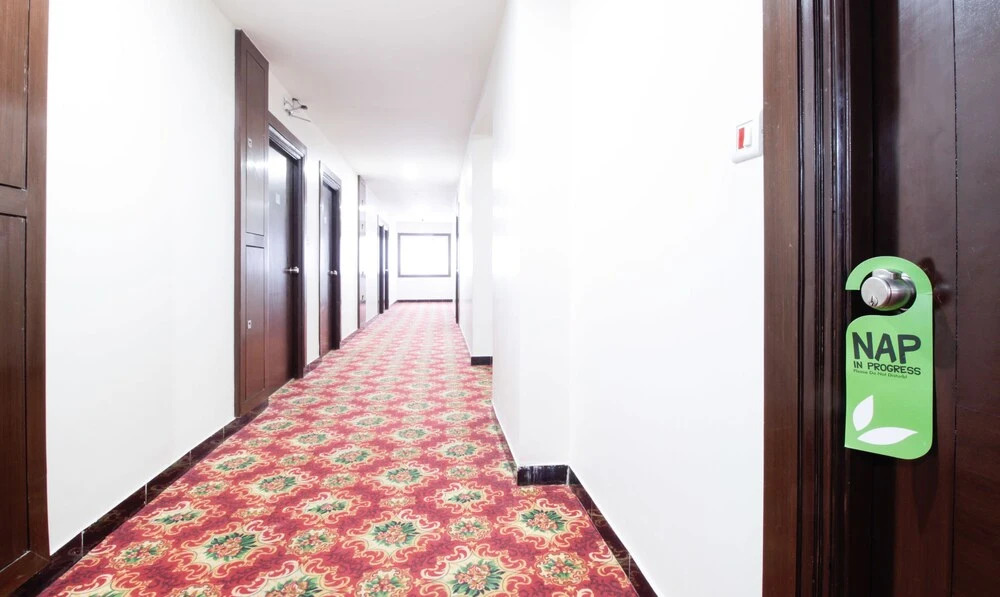Imax Inn by OYO Rooms