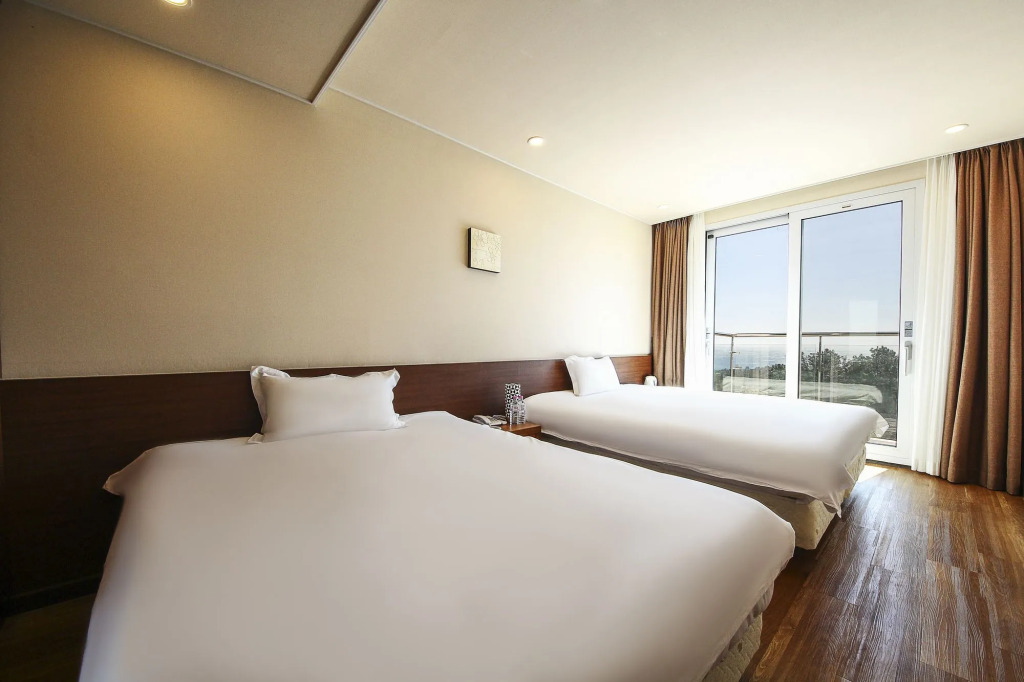 Jeju Ocean Blue Hotel