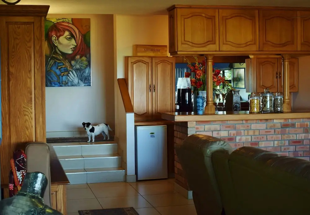Ginaz BnB