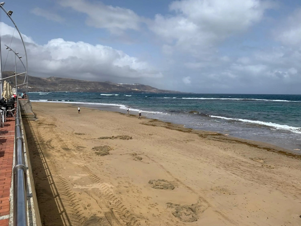 Apartamento Las Canteras y piscina