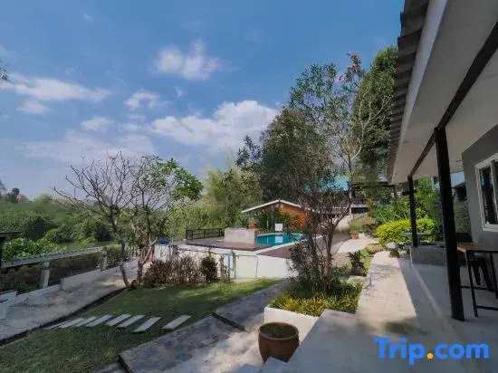 Happiness Resort