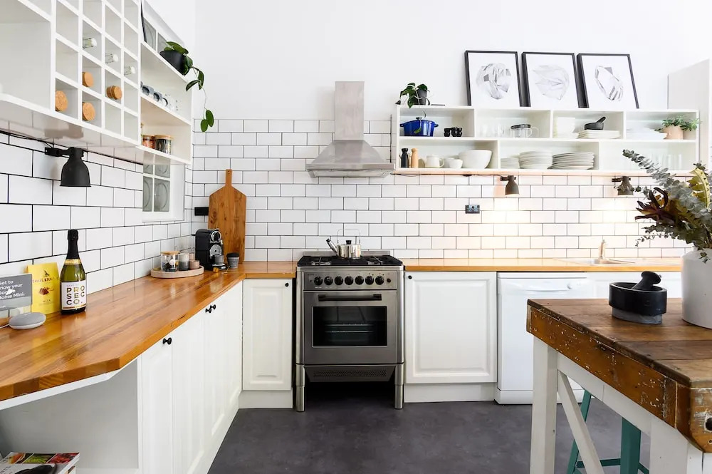 ADDERLEY A Striking 1880s Remodeled Victorian