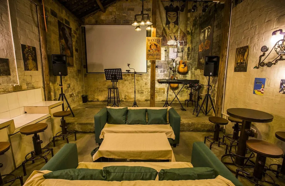 Kunlun Int'l Hostel Bishanyi Branch