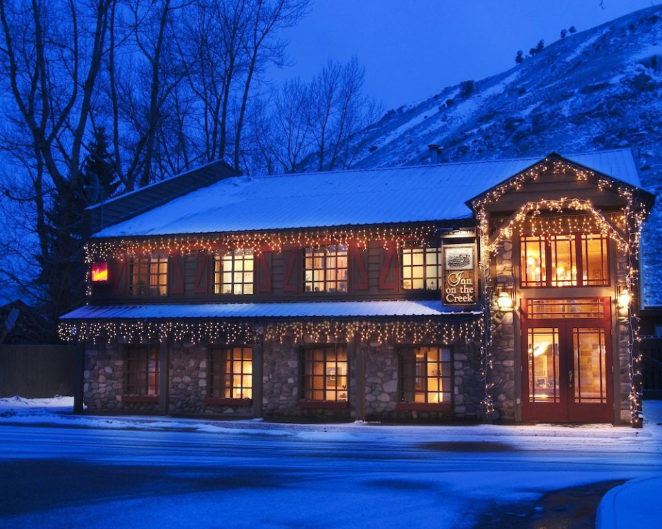 Inn on The Creek