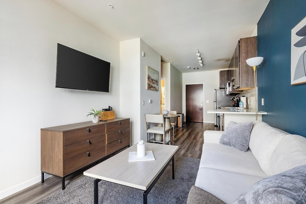 Landing Apartments at Mayfair Collection