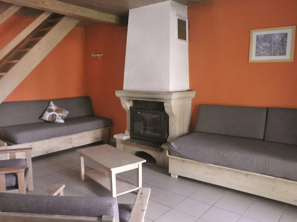 Tidy Holiday Home With Fire Place Close to Malmédy