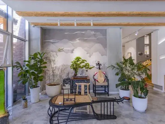 Twenty Rooms Art Hotel